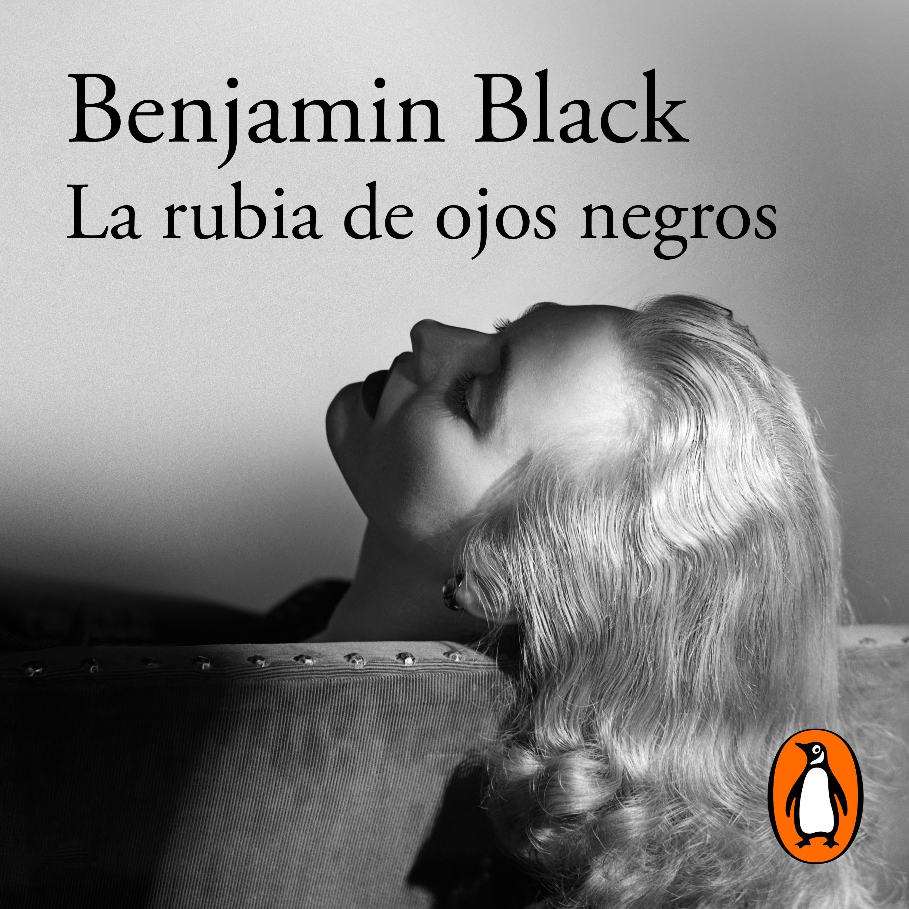 La rubia de ojos negros